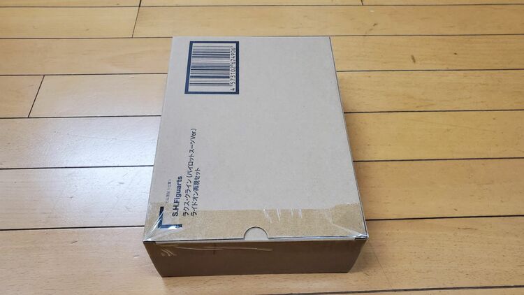 S.H.FiguartsラクスクラインパイロットスーツVer.ライドオン再現（フィギュア・プラモデル）の商品画像 - 査定依頼日：2025年9月25日 - 最高査定価格：6,600円