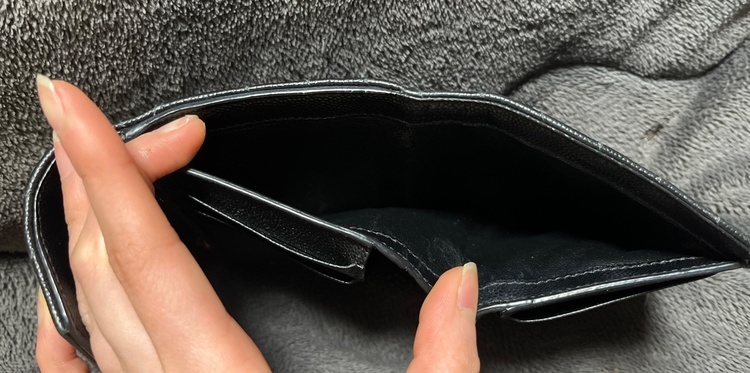 イブサンローラン  （ブランドバッグ）の商品画像 - 査定依頼日：2026年4月26日 - 最高査定価格：40,000円