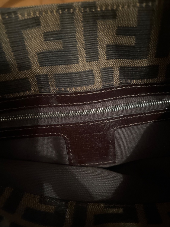 ズッカ マンマ バケット キャンバス ショルダーバッグ（ブランドバッグ）の商品画像 - 査定依頼日：2025年12月18日 - 最高査定価格：82,000円