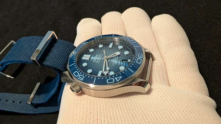 オメガ シーマスター 2103042200300（高級時計）の商品画像 - 査定依頼日：2025年3月30日 - 最高査定価格：660,000円