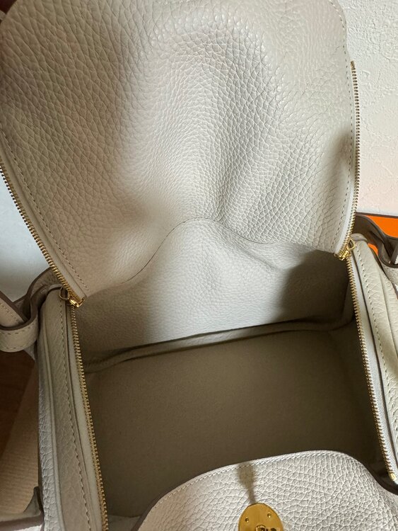 エルメス リンディ （ブランドバッグ）の商品画像 - 査定依頼日：2025年2月16日 - 最高査定価格：1,000,000円