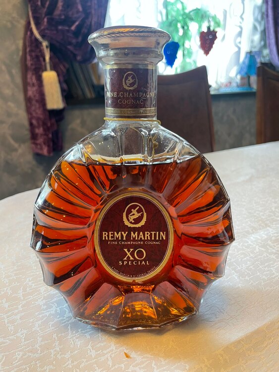 レミーマルタン（お酒）の商品画像 - 査定依頼日：2025年3月10日 - 最高査定価格：3,500円