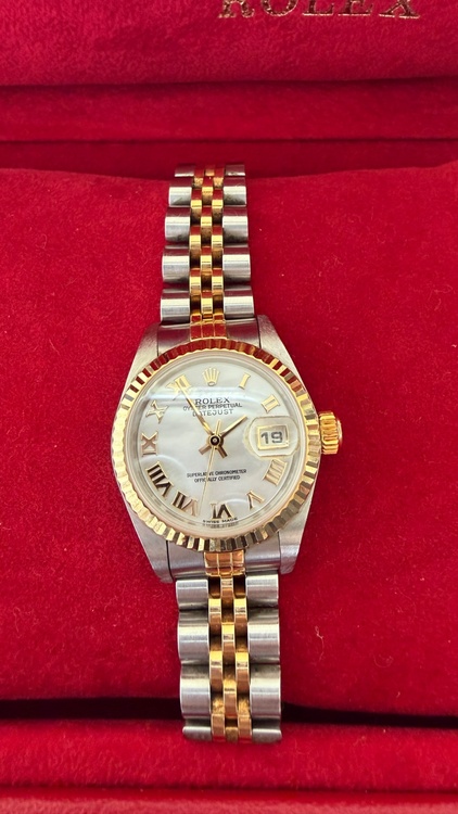 ロレックス デイトジャスト （高級時計）の商品画像 - 査定依頼日：2026年4月19日 - 最高査定価格：950,000円