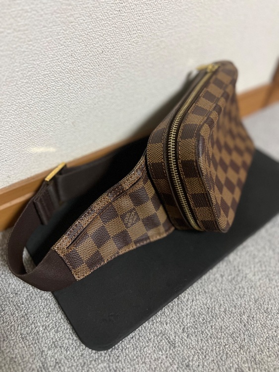 ジェロニモス（ブランドバッグ）の商品画像 - 査定依頼日：2025年6月30日 - 最高査定価格：33,000円