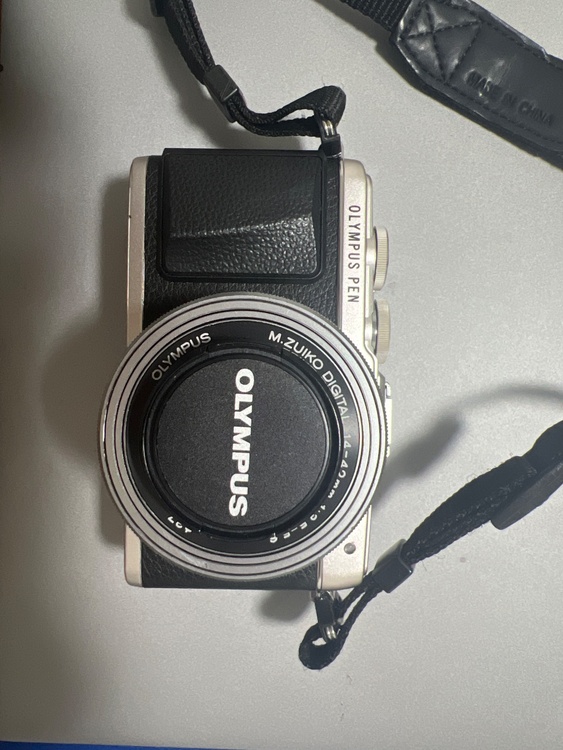 E-PL7（カメラ）の商品画像 - 査定依頼日：2025年12月9日 - 最高査定価格：25,000円