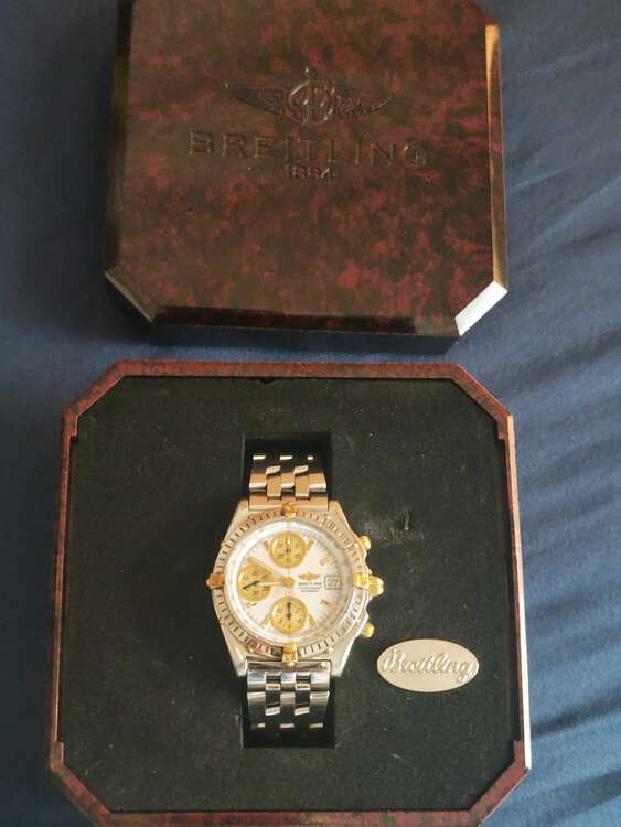 ブライトリング クロノマット （高級時計）の商品画像 - 査定依頼日：2025年2月4日 - 最高査定価格：250,000円