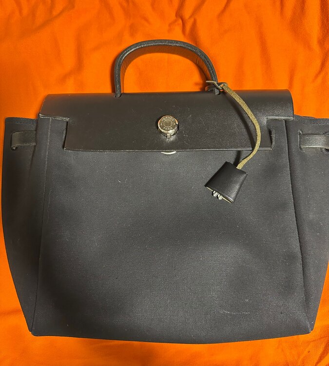 エルメス エールバッグ （ブランドバッグ）の商品画像 - 査定依頼日：2025年5月18日 - 最高査定価格：130,000円