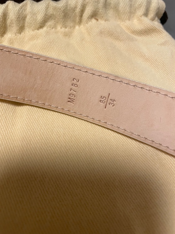 ルイヴィトン　ダミエレザーベルト（古着・ファッション）の商品画像 - 査定依頼日：2026年4月9日 - 最高査定価格：12,000円