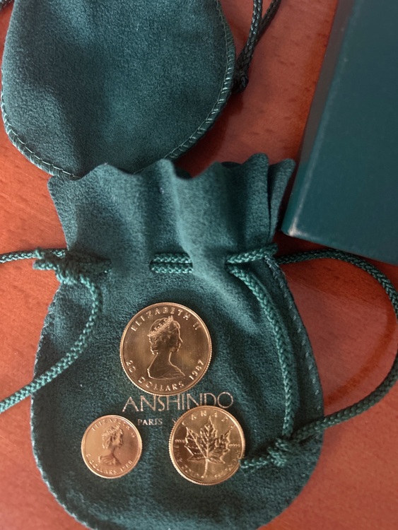 カナダコイン（金・貴金属）の商品画像 - 査定依頼日：2025年7月15日 - 最高査定価格：430,000円