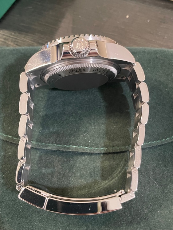 ディープシーDブルー（高級時計）の商品画像 - 査定依頼日：2025年8月27日 - 最高査定価格：1,600,000円