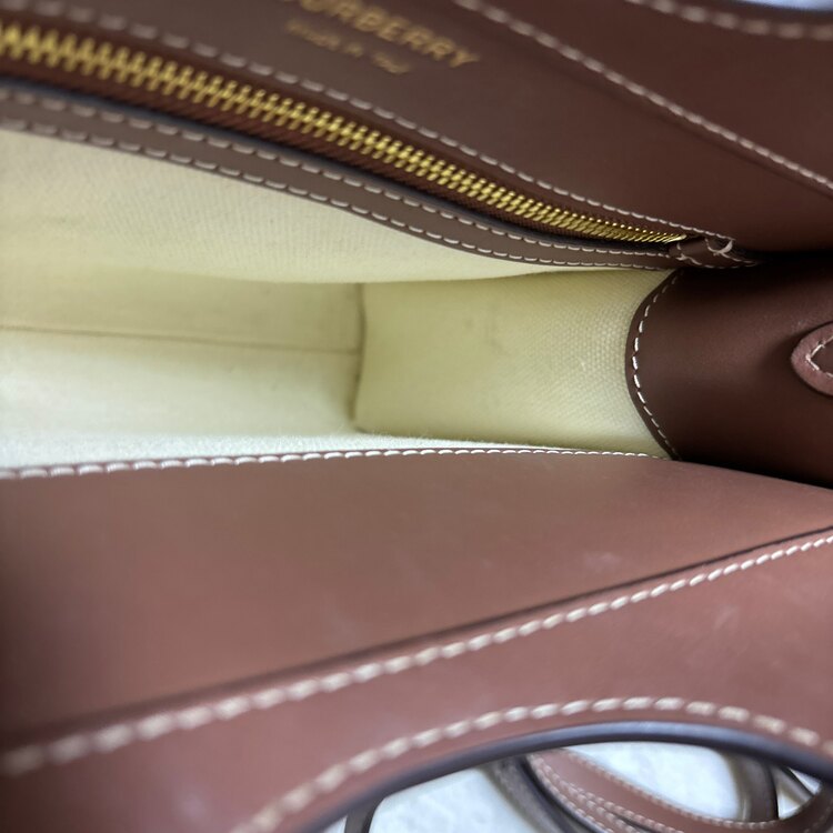 その他 バーバリー （ブランドバッグ）の商品画像 - 査定依頼日：2025年3月12日 - 最高査定価格：40,000円