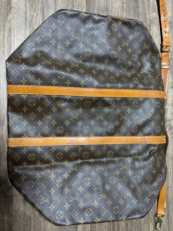 キーポール（ブランドバッグ）の商品画像 - 査定依頼日：2025年3月1日 - 最高査定価格：70,000円