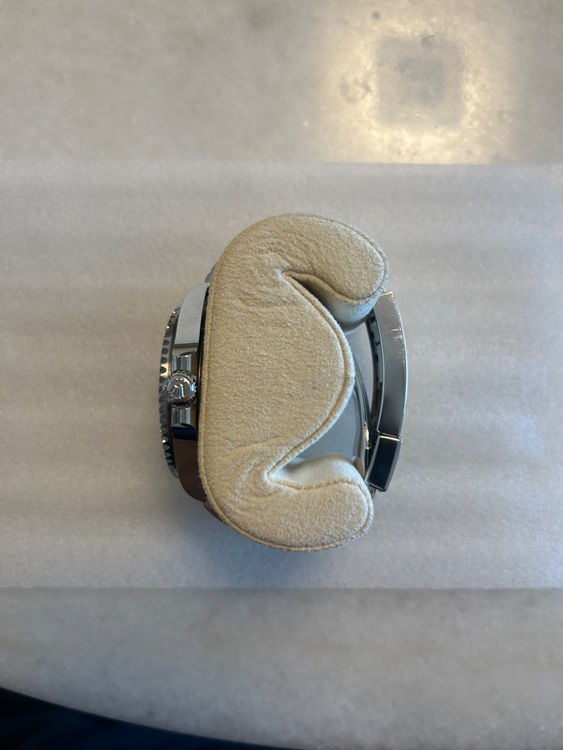 ロレックス サブマリーナー 126610Ln（高級時計）の商品画像 - 査定依頼日：2025年9月7日 - 最高査定価格：2,030,000円