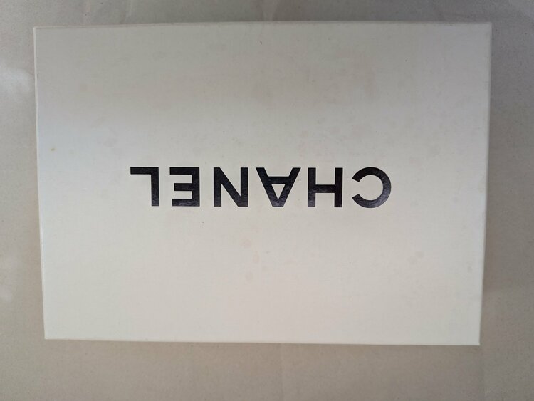 チェーンウォレット（ブランドバッグ）の商品画像 - 査定依頼日：2026年3月9日 - 最高査定価格：240,000円