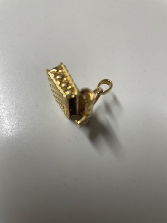 18金ダイヤ（金・貴金属）の商品画像 - 査定依頼日：2026年4月23日 - 最高査定価格：200,000円