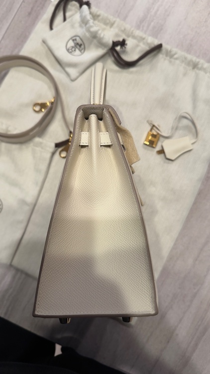 エルメス ケリー （ブランドバッグ）の商品画像 - 査定依頼日：2026年3月20日 - 最高査定価格：3,300,000円