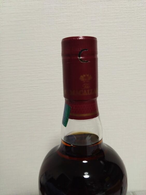 マッカラン　25年（お酒）の商品画像 - 査定依頼日：2025年7月27日 - 最高査定価格：1,112,000円