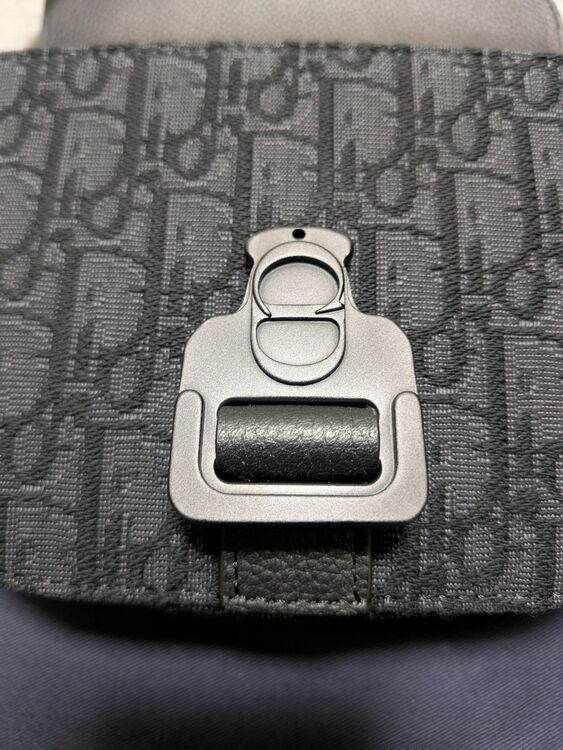 サドルバックミニ（ブランドバッグ）の商品画像 - 査定依頼日：2025年9月10日 - 最高査定価格：180,000円