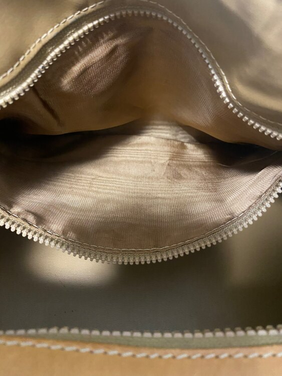 マカダム ハンドバック ミニボストン（ブランドバッグ）の商品画像 - 査定依頼日：2025年5月27日 - 最高査定価格：13,000円