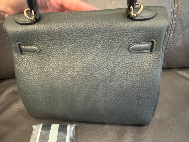 エルメス ケリー （ブランドバッグ）の商品画像 - 査定依頼日：2025年6月12日 - 最高査定価格：3,350,000円