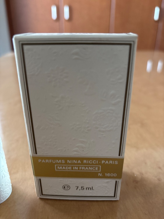 ニナリッチの香水　ニナ（コスメ・美容・健康器具）の商品画像 - 査定依頼日：2026年3月16日 - 最高査定価格：200円