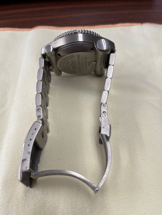 ブライトリング その他 E7632（高級時計）の商品画像 - 査定依頼日：2025年11月14日 - 最高査定価格：400,000円