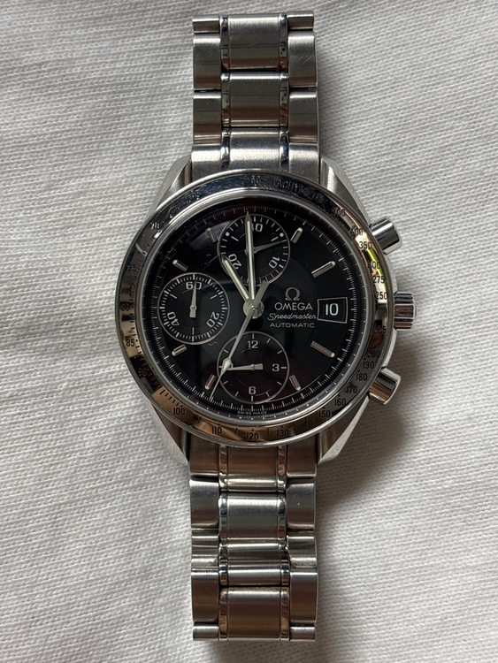 オメガ スピードマスター デイト（高級時計）の商品画像 - 査定依頼日：2026年4月10日 - 最高査定価格：290,000円