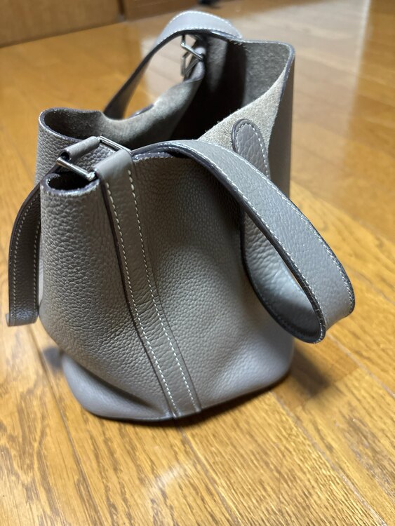 エルメス ピコタン （ブランドバッグ）の商品画像 - 査定依頼日：2025年5月16日 - 最高査定価格：360,000円