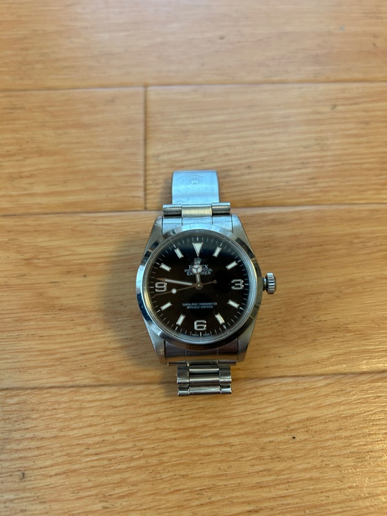 ロレックス エクスプローラー 1427（高級時計）の商品画像 - 査定依頼日：2025年8月5日 - 最高査定価格：750,000円