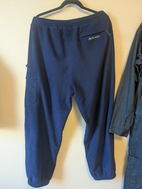 シュプリーム　polartec スゥェットパンツ（古着・ファッション）の商品画像 - 査定依頼日：2026年2月1日 - 最高査定価格：12,000円