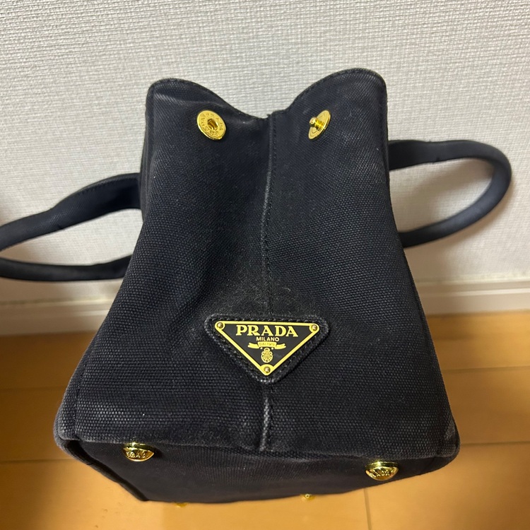 プラダ  （ブランドバッグ）の商品画像 - 査定依頼日：2025年9月25日 - 最高査定価格：52,000円