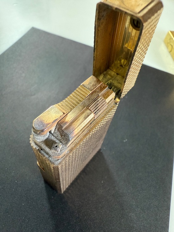 S.T.Dupont（喫煙具）の商品画像 - 査定依頼日：2025年9月7日 - 最高査定価格：4,000円