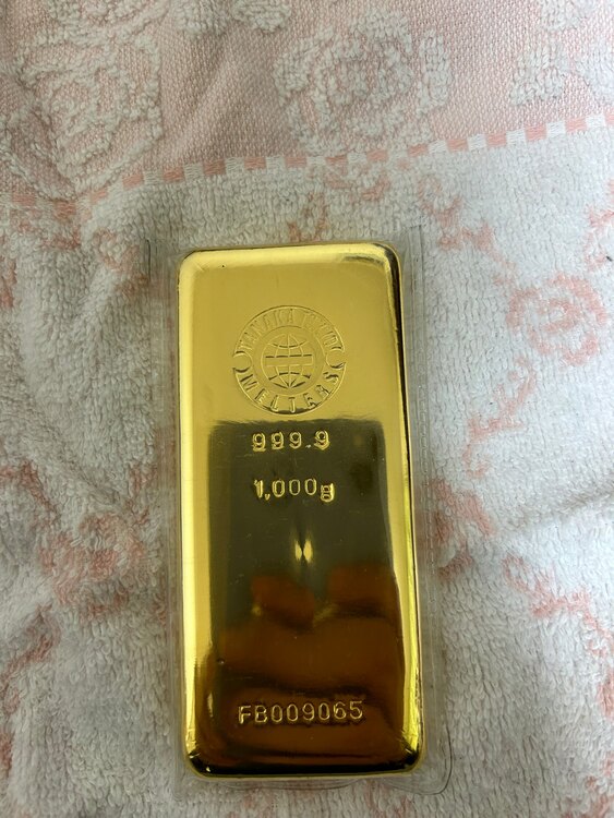 インゴット　1000グラム（金・貴金属）の商品画像 - 査定依頼日：2024年3月9日 - 最高査定価格：11,277,000円