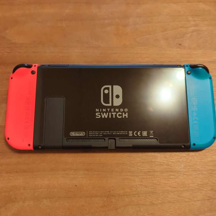 Nintendo Switch ネオンブルー/ネオンレッド（ゲーム機本体・ゲームソフト）の商品画像 - 査定依頼日：2023年3月12日 - 最高査定価格：18,000円