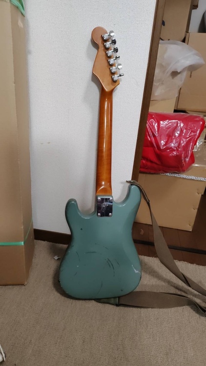 fender mini Stratocaster（ピアノ・楽器・PA機材）の商品画像 - 査定依頼日：2026年9月2日 - 最高査定価格：30,000円