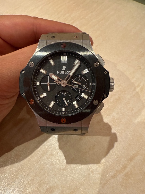 ウブロ ビックバン （高級時計）の商品画像 - 査定依頼日：2025年6月30日 - 最高査定価格：600,000円