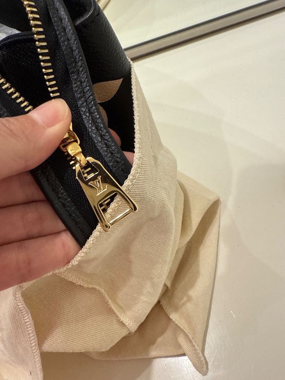 プティパレPM（ブランドバッグ）の商品画像 - 査定依頼日：2025年7月20日 - 最高査定価格：280,000円