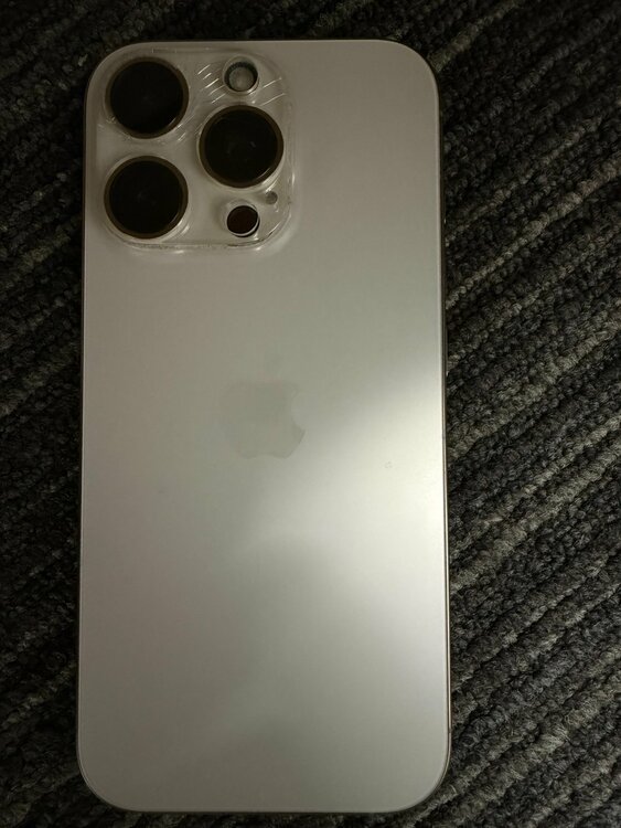 アイフォン16プロ　256GB　デザートチタニウム（スマホ）の商品画像 - 査定依頼日：2026年5月8日 - 最高査定価格：101,000円