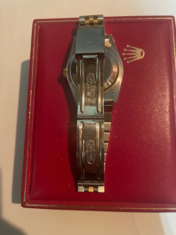 ロレックス デイトジャスト 16233（高級時計）の商品画像 - 査定依頼日：2026年1月23日 - 最高査定価格：900,000円