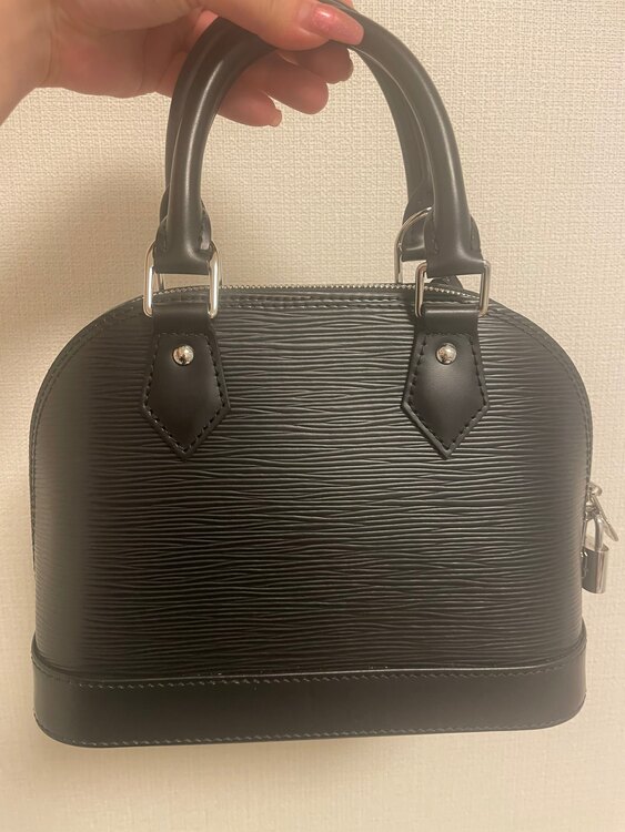 ルイヴィトン エピ （ブランドバッグ）の商品画像 - 査定依頼日：2025年4月28日 - 最高査定価格：75,000円