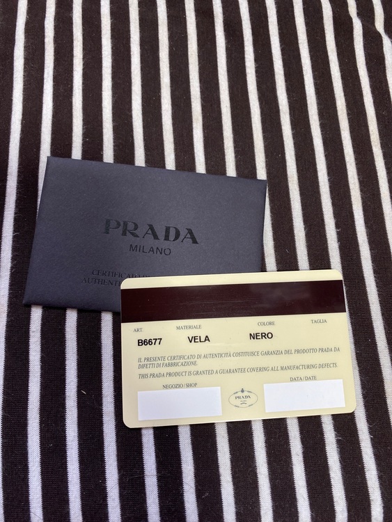 ART. B6677 MATERIALE VELA COLORE TAGLIA（ブランドバッグ）の商品画像 - 査定依頼日：2025年8月31日 - 最高査定価格：25,000円