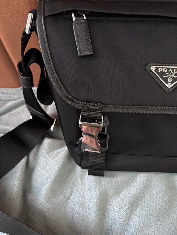 プラダ　バッグ（ブランドバッグ）の商品画像 - 査定依頼日：2025年5月18日 - 最高査定価格：170,000円