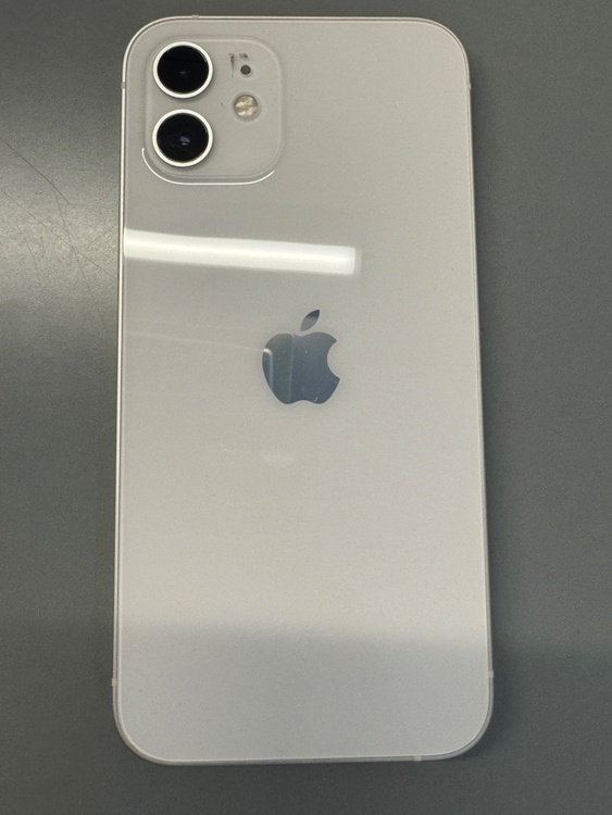iPhone12 256GB（スマホ）の商品画像 - 査定依頼日：2026年5月22日 - 最高査定価格：29,000円