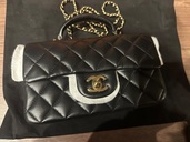 トップハンドルミニ　ラムスキン（ブランドバッグ）の商品画像 - 査定依頼日：2025年11月16日 - 最高査定価格：670,000円