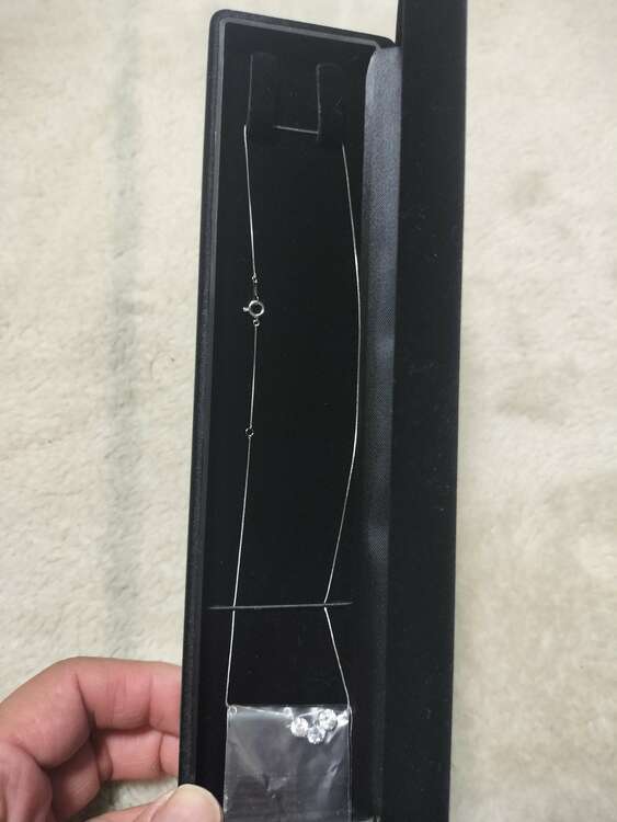 【KASHIMA】シルバー925 1.5ct ダイヤモンド  ペンダント （宝石）の商品画像 - 査定依頼日：2024年2月28日 - 最高査定価格：100,000円