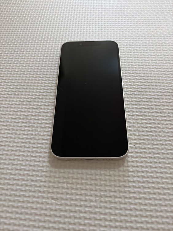 iPhone 13 mini 128GB SIMフリー（スマホ）の商品画像 - 査定依頼日：2026年3月10日 - 最高査定価格：33,000円