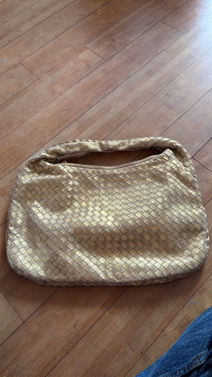 ボッテガ・ヴェネタ  （ブランドバッグ）の商品画像 - 査定依頼日：2026年1月15日 - 最高査定価格：60,000円