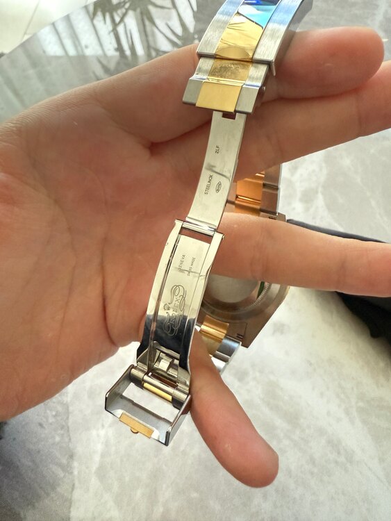 ロレックス サブマリーナー 126613l（高級時計）の商品画像 - 査定依頼日：2025年2月25日 - 最高査定価格：2,450,000円