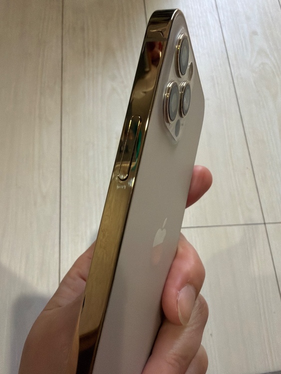 iPhone iPhone 12 Pro 128GB SIMフリー（スマホ）の商品画像 - 査定依頼日：2026年7月20日 - 最高査定価格：22,000円