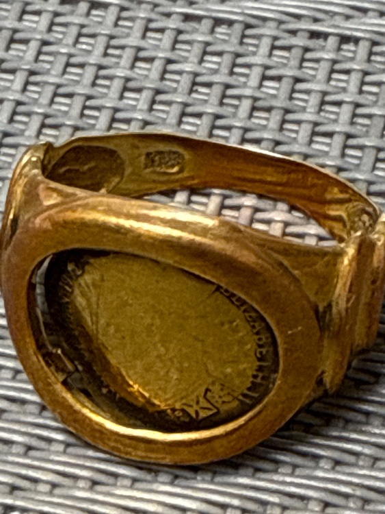 指輪　ピアス片方（金・貴金属）の商品画像 - 査定依頼日：2025年8月27日 - 最高査定価格：370,000円